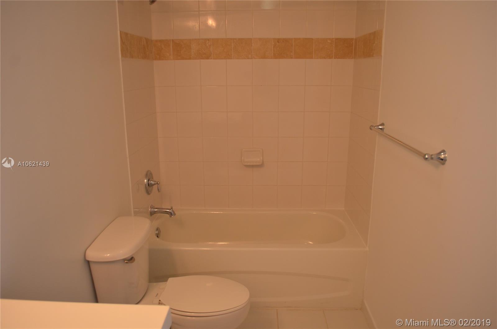 TERRAZAS RIVERPARK VILLAG - Residential Lease