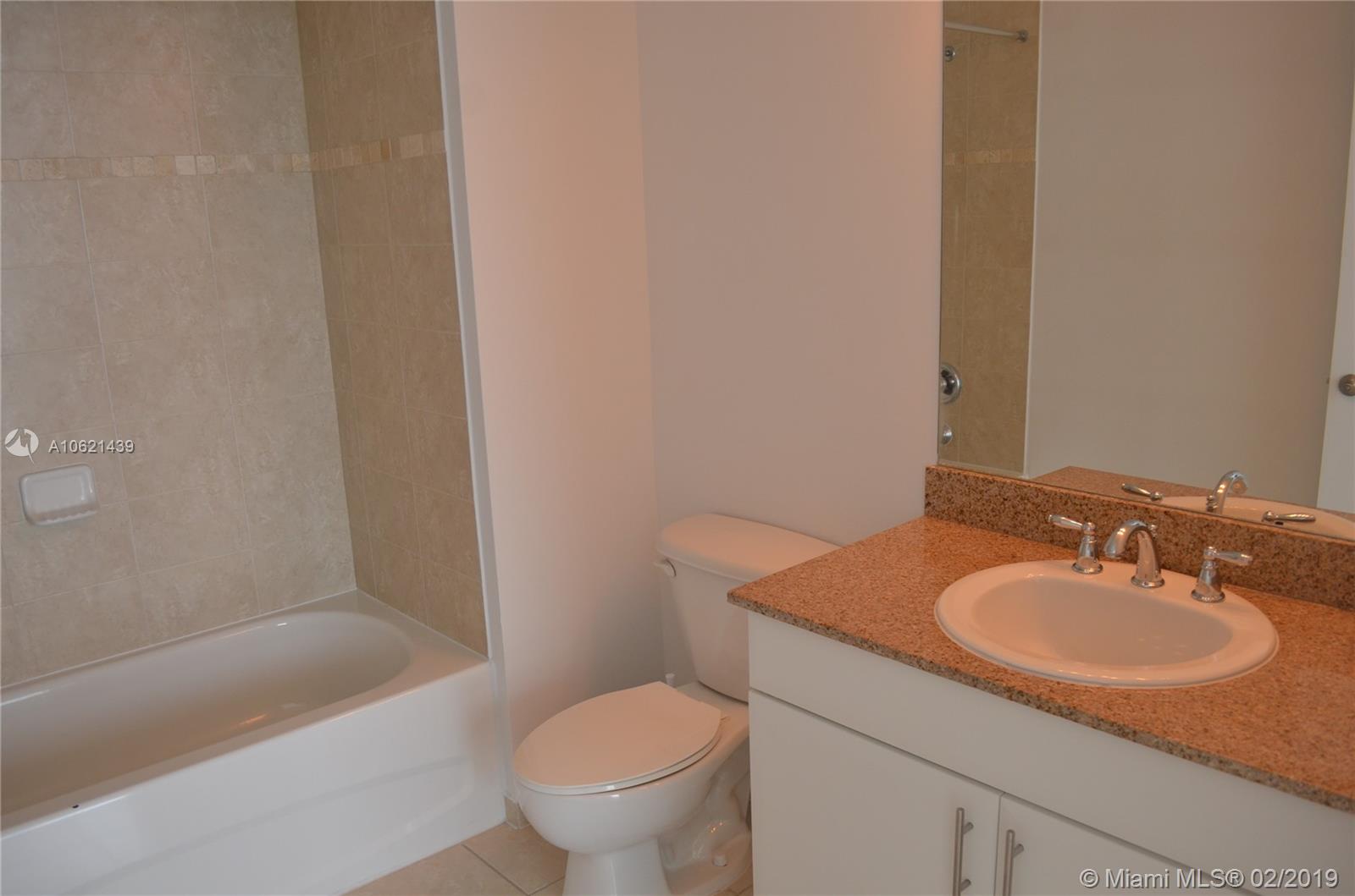 TERRAZAS RIVERPARK VILLAG - Residential Lease