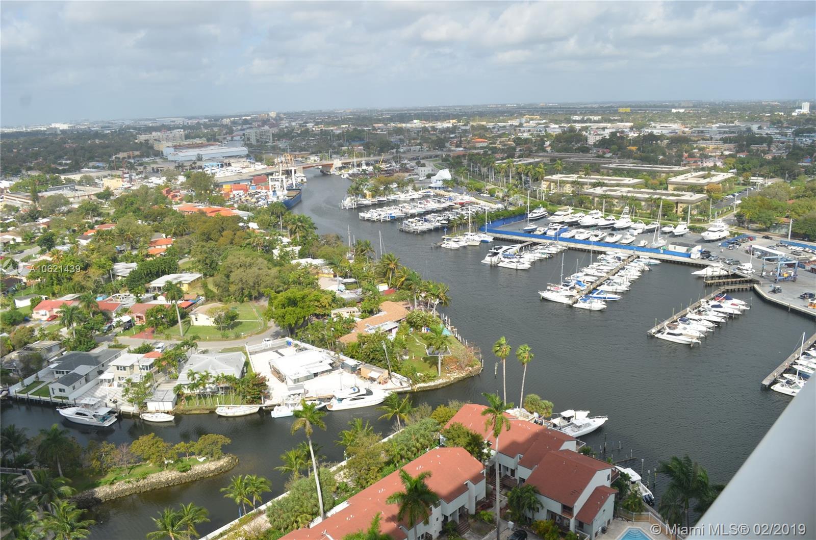 TERRAZAS RIVERPARK VILLAG - Residential Lease