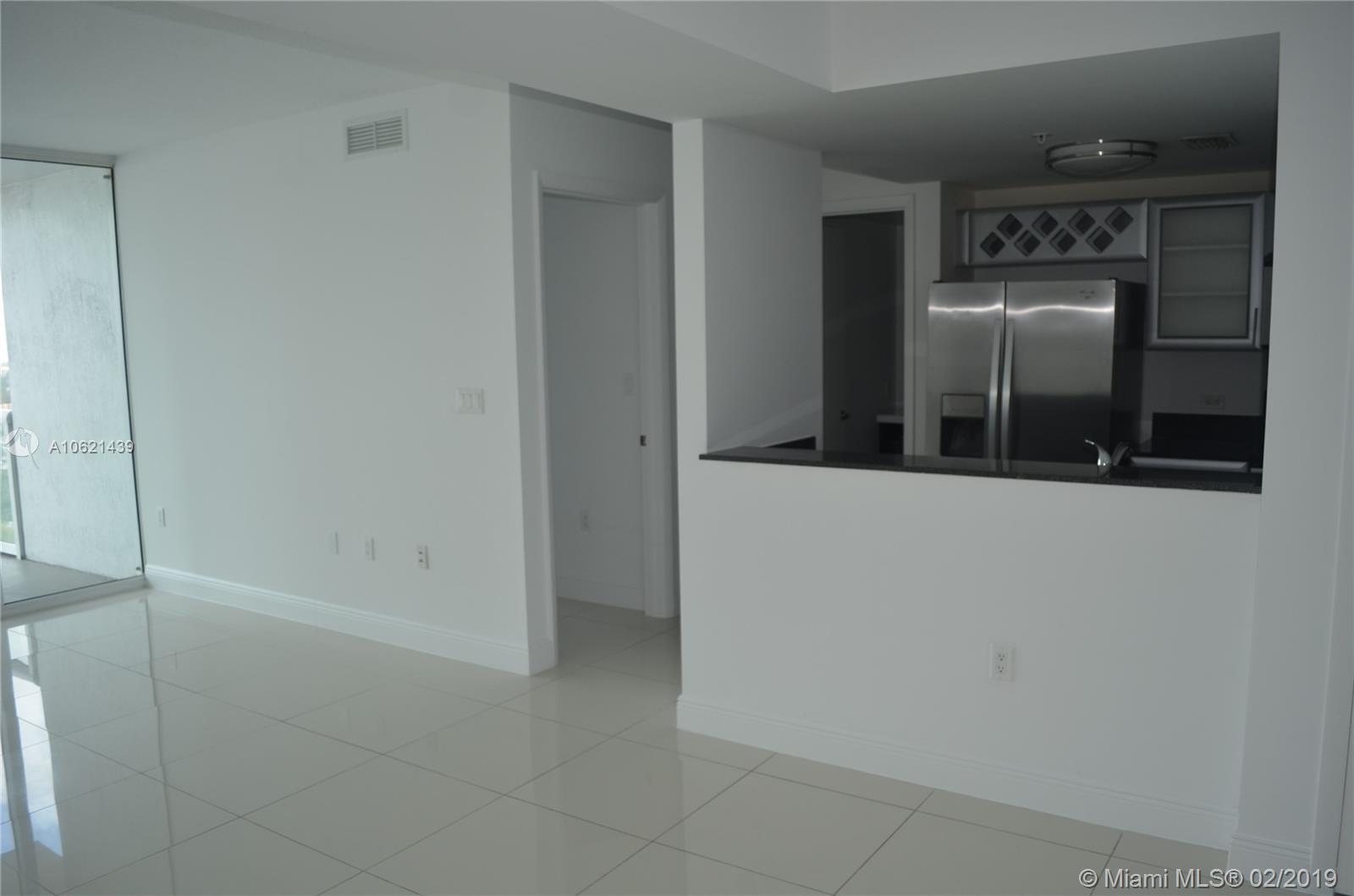 TERRAZAS RIVERPARK VILLAG - Residential Lease