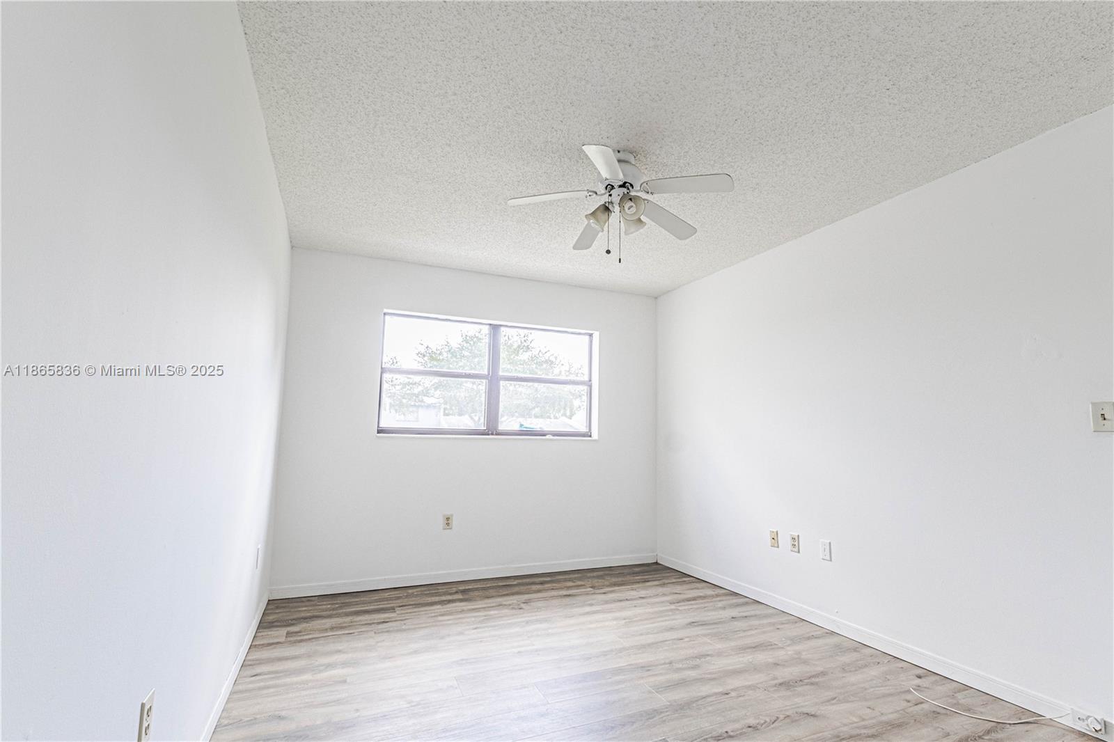 CUTLER CREEK VILLAGE COND - Residential