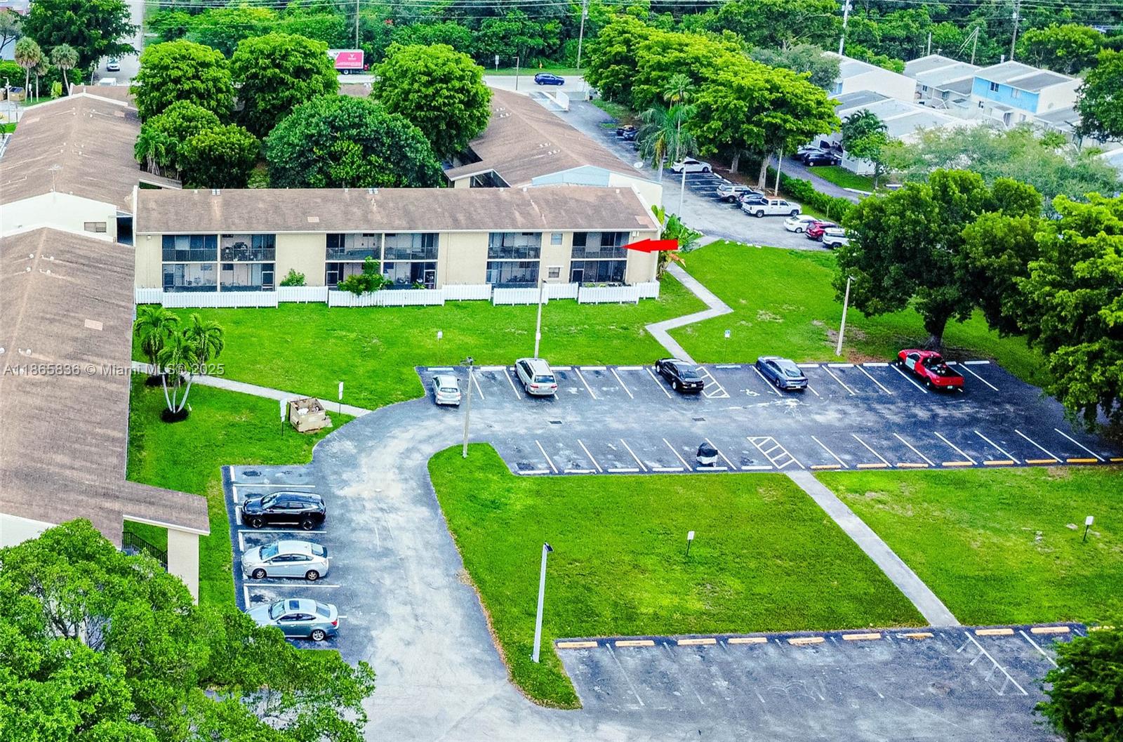 CUTLER CREEK VILLAGE COND - Residential