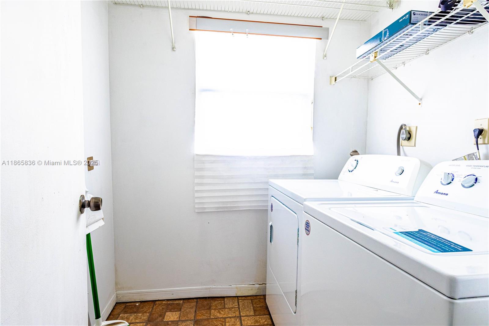 CUTLER CREEK VILLAGE COND - Residential