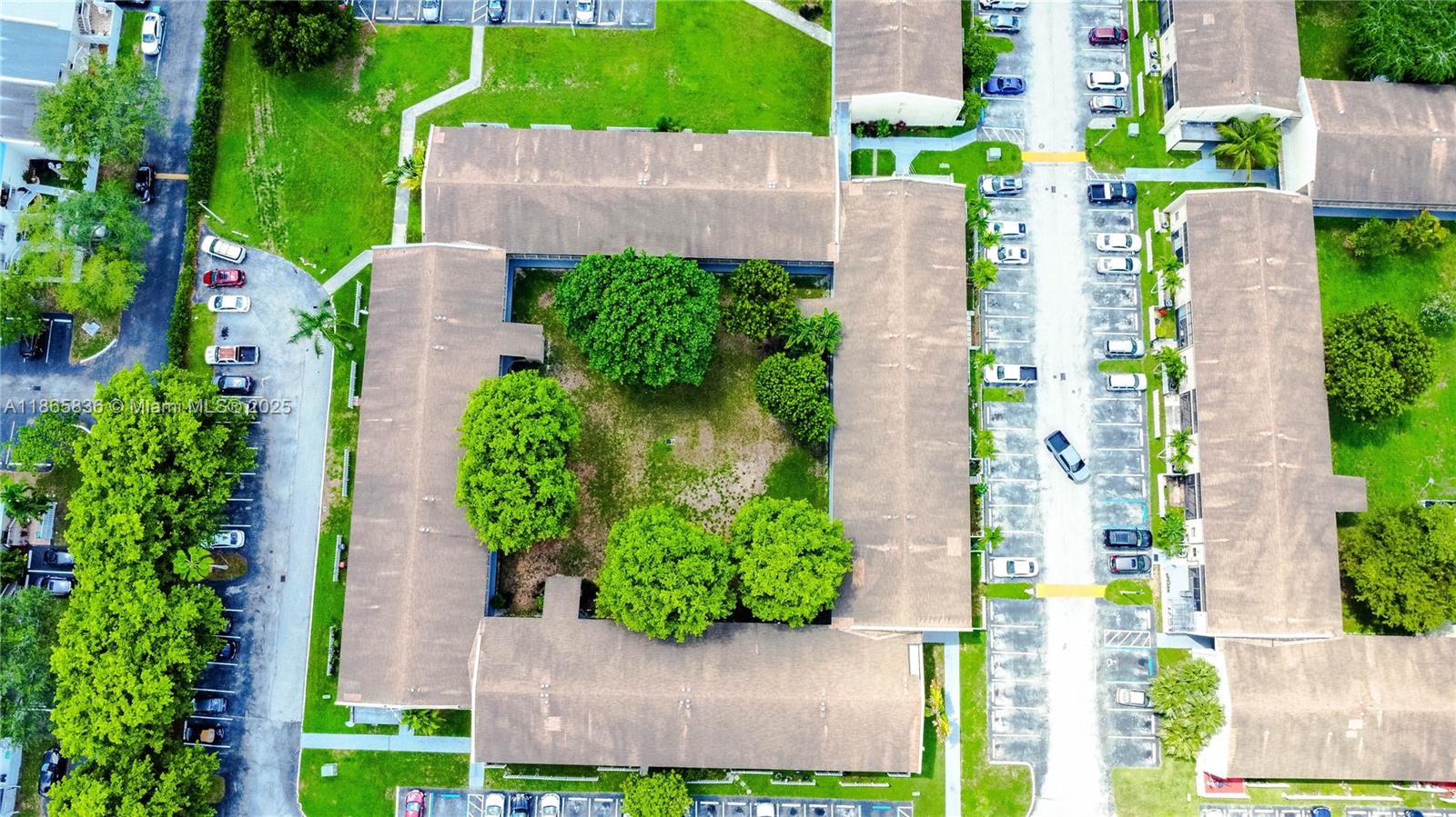 CUTLER CREEK VILLAGE COND - Residential