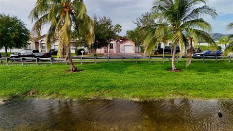 15451 SW 22nd Ter Miami FL 33185