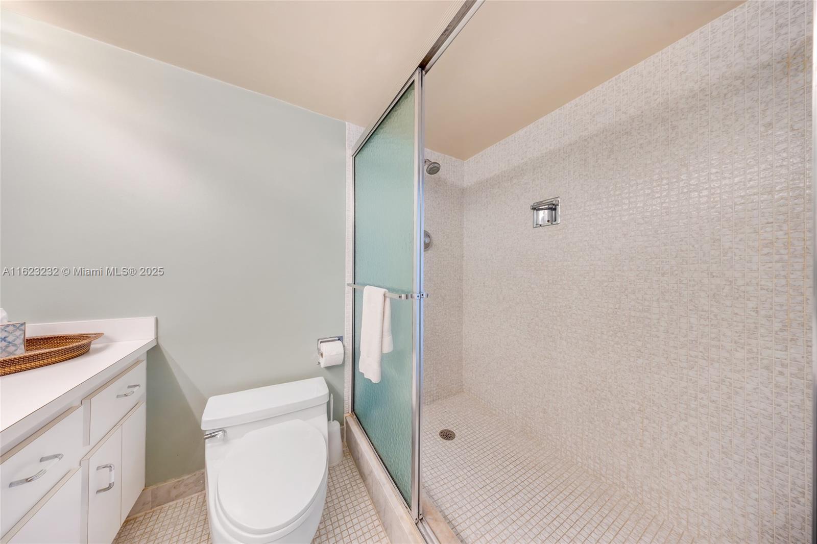 PLAZA SOUTH CONDO - Residential