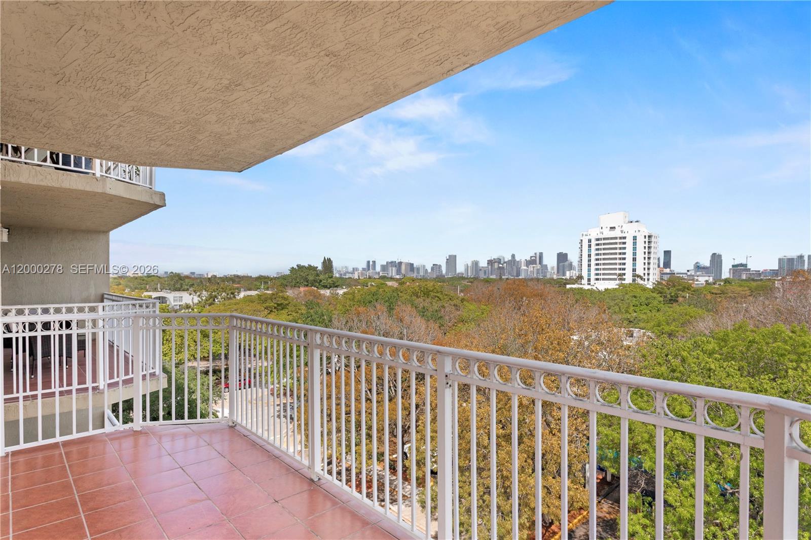 MARBELLA CONDO - Residential