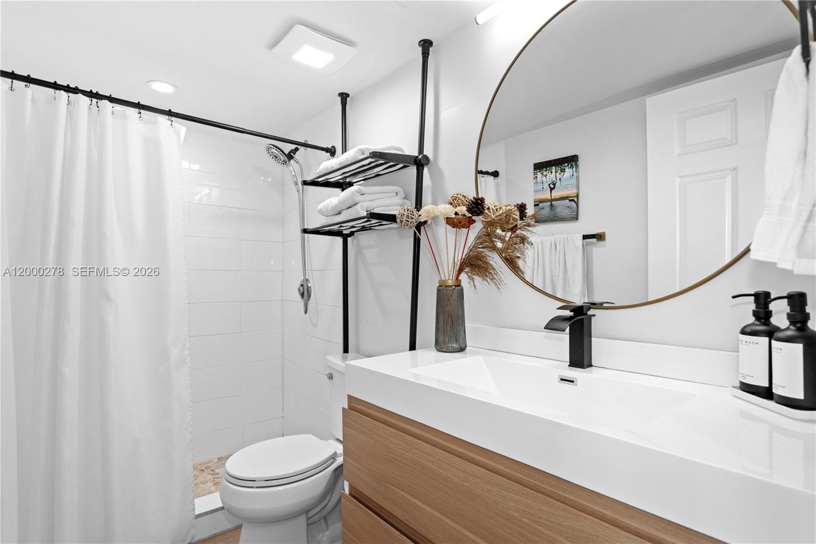 MARBELLA CONDO - Residential