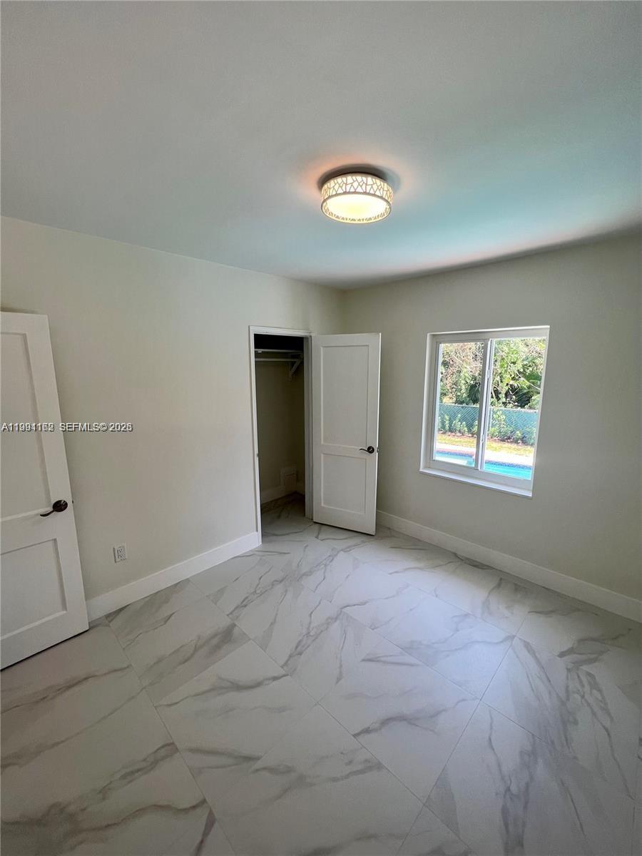 RIVIERA ESTATES 1ST ADDN - Residential Lease