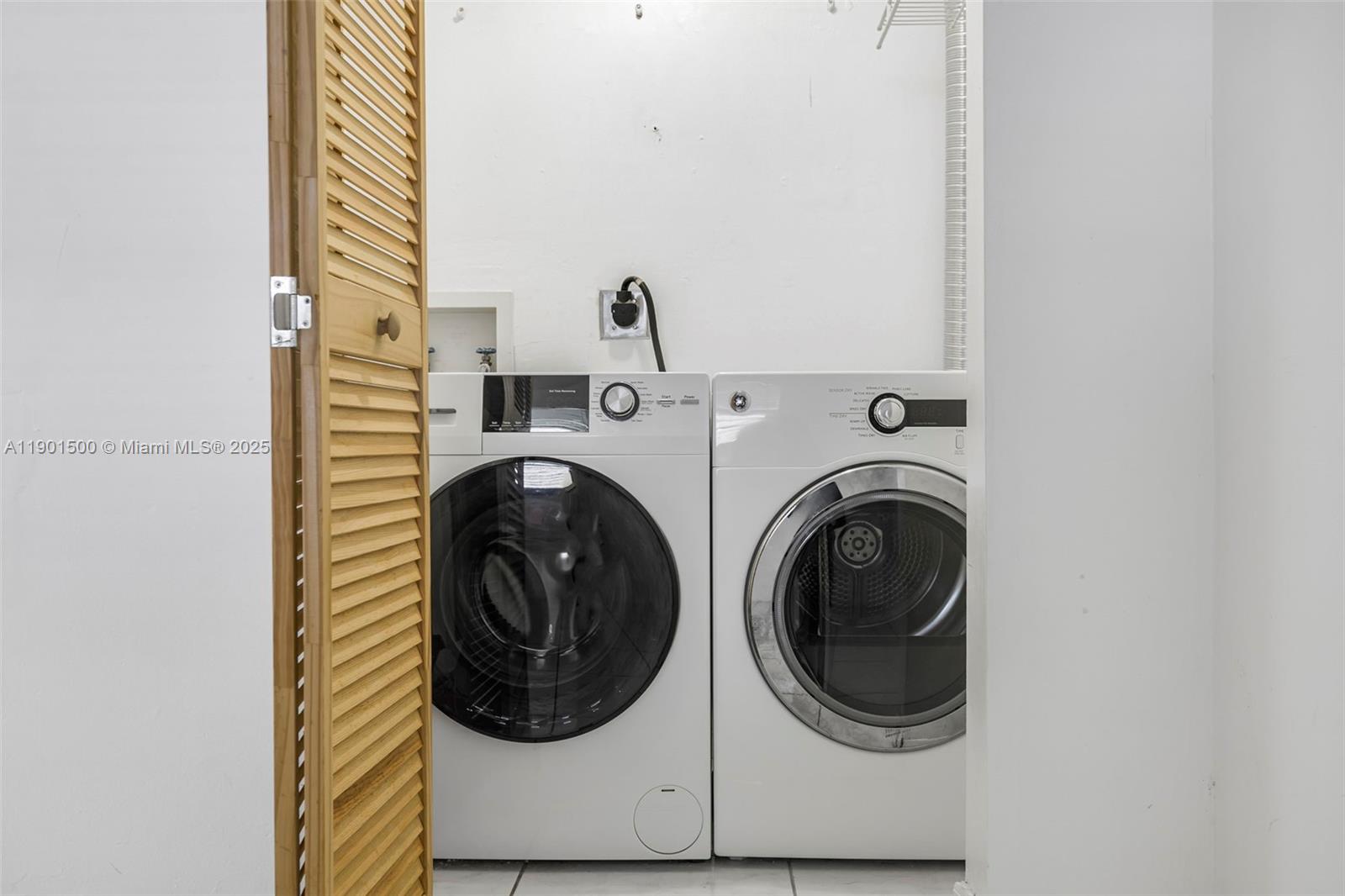 ATRIUM GARDENS CONDO - Residential