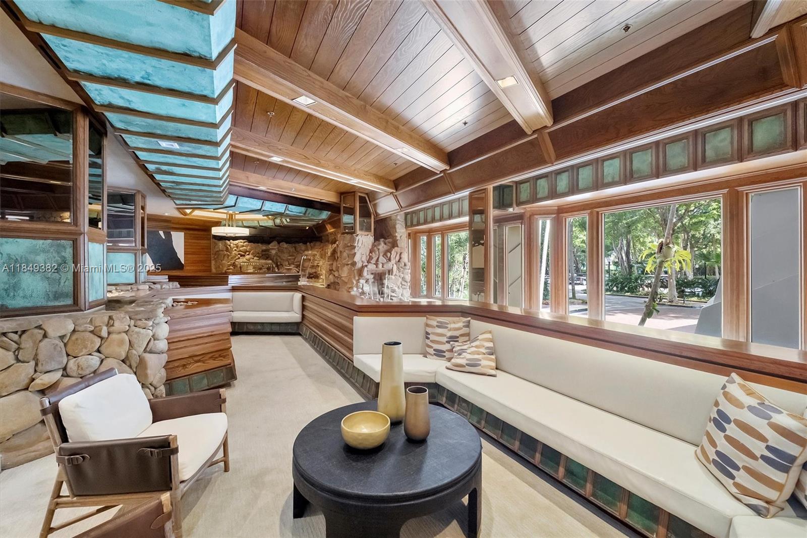 1000 Quayside Ter 1606