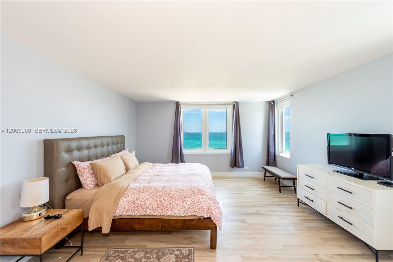 RONEY PALACE CONDO - Residential Lease