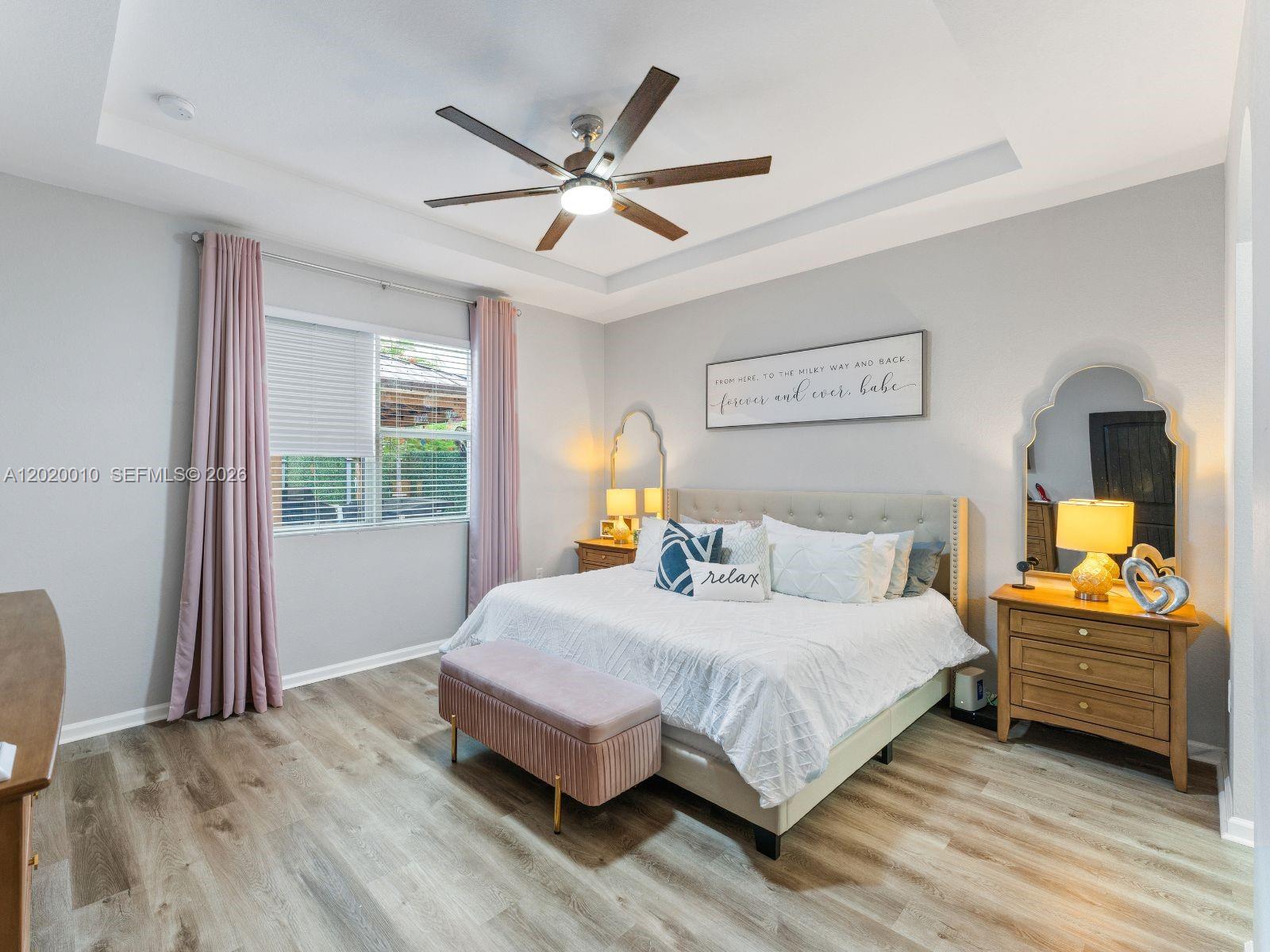 HEMINGWAY POINT - Residential