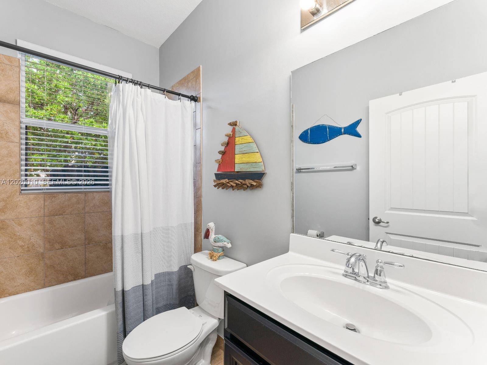 HEMINGWAY POINT - Residential
