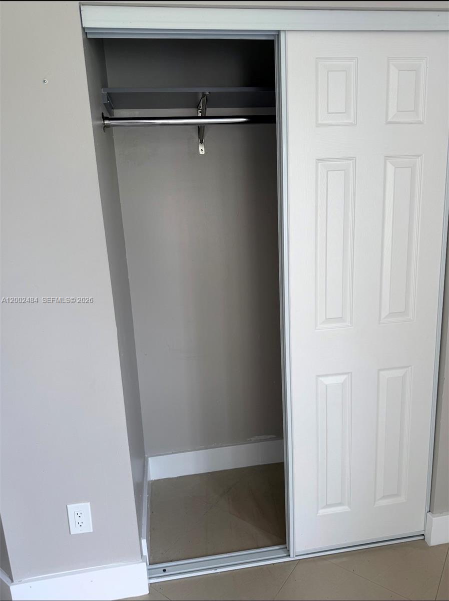 WEITZER SERENA LAKES WEST - Residential Lease