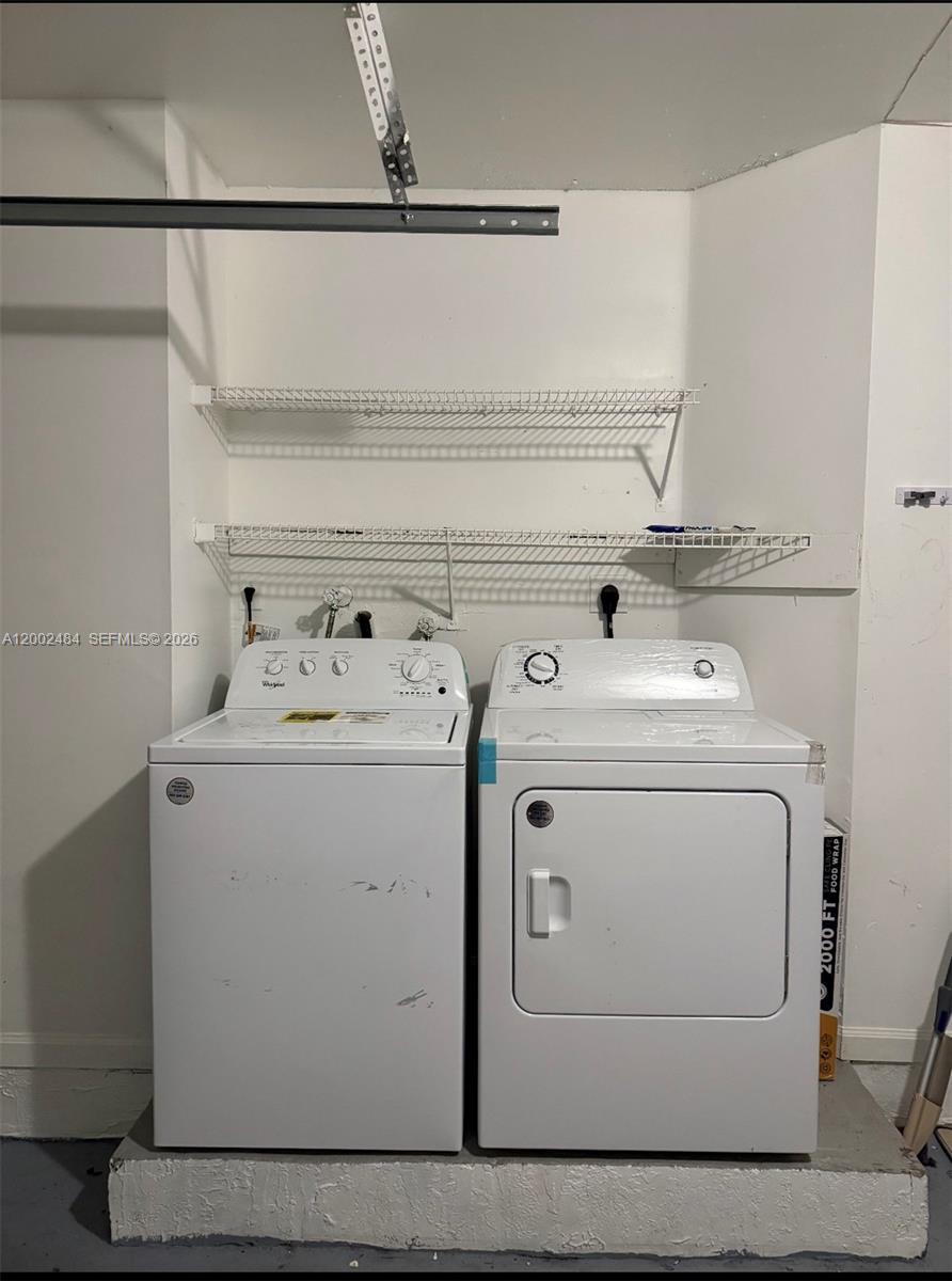 WEITZER SERENA LAKES WEST - Residential Lease