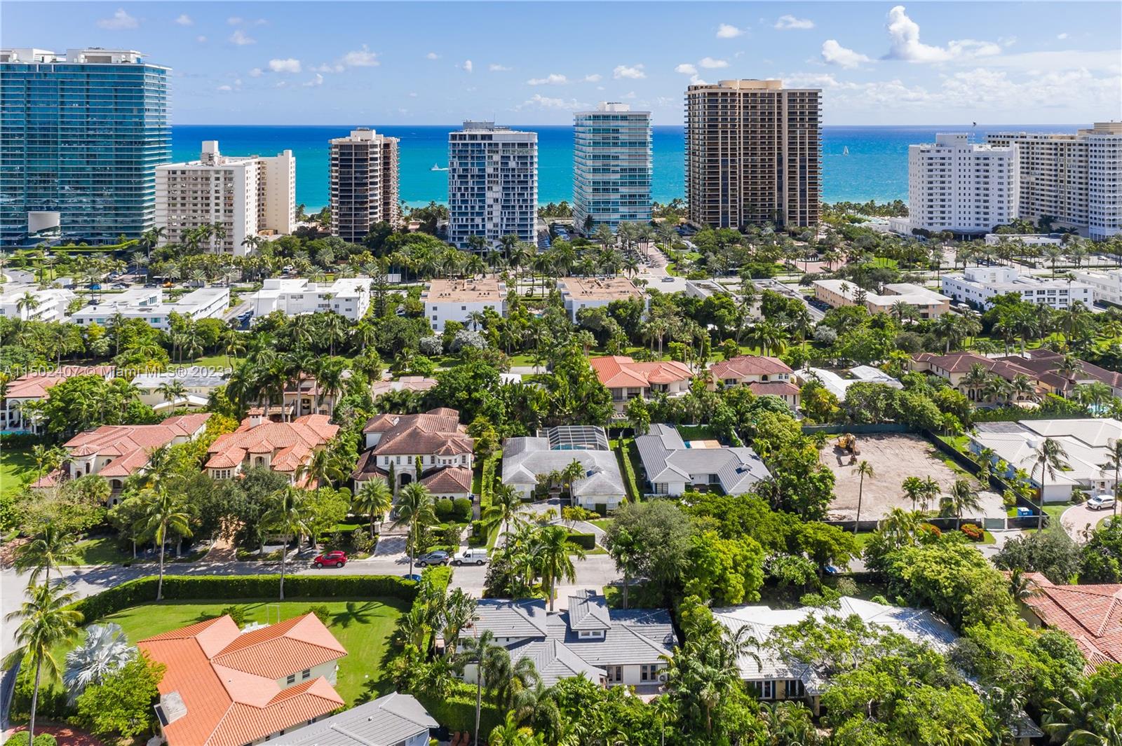 BALMORAL CONDO - Residential Lease