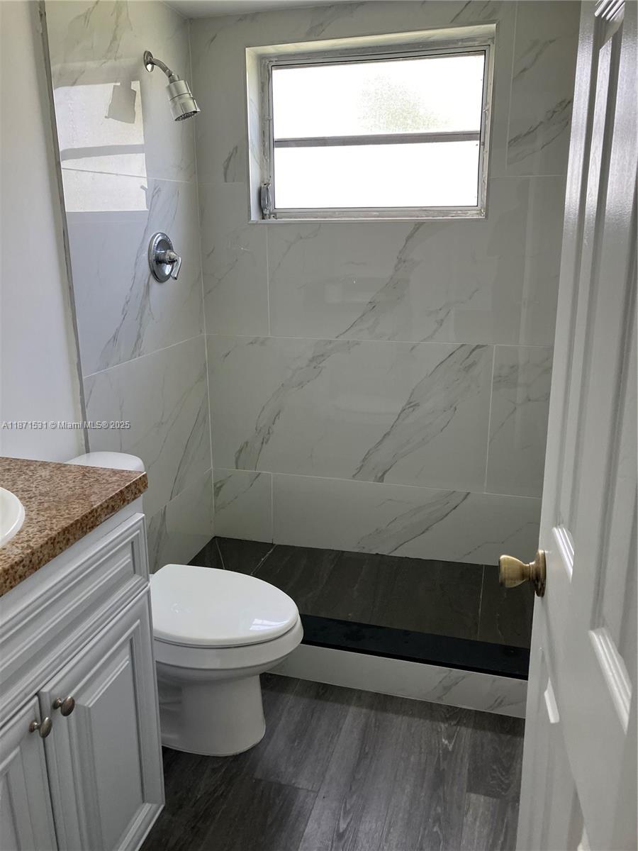 SUNSET PALMS WEST CONDO - Residential