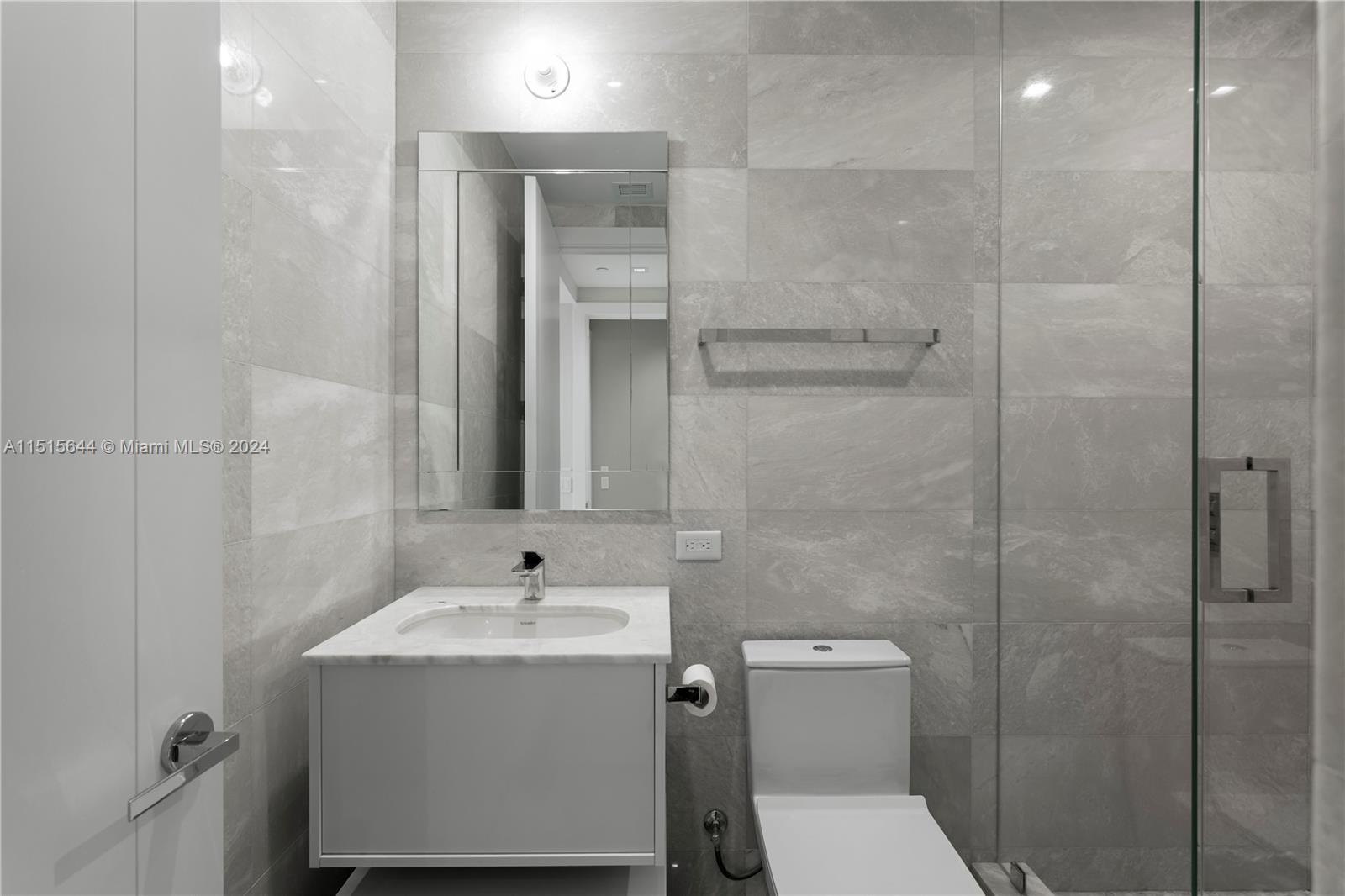 NORTH BISCAYNE BEACH AMEN - Residential