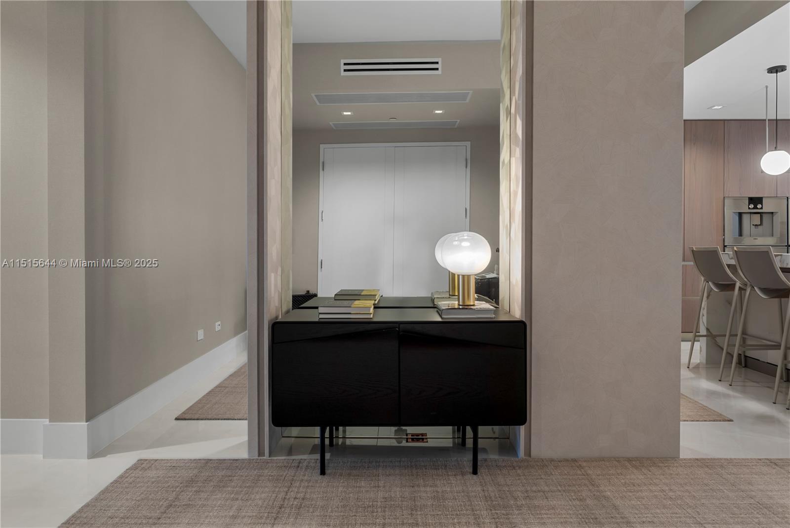 NORTH BISCAYNE BEACH AMEN - Residential