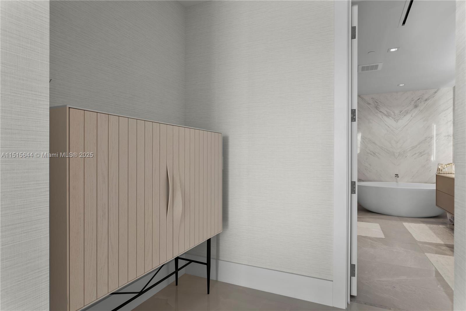 NORTH BISCAYNE BEACH AMEN - Residential