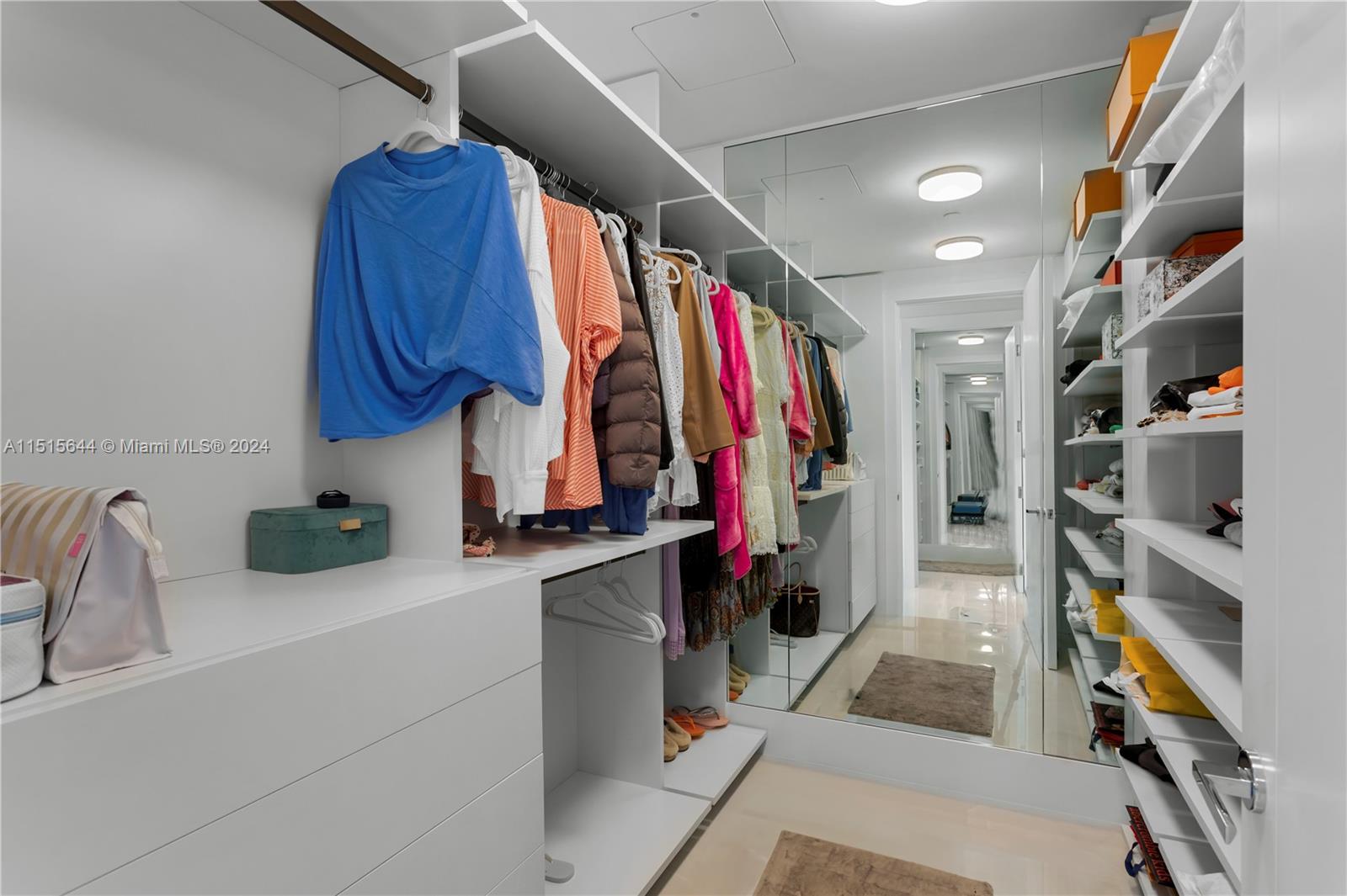 NORTH BISCAYNE BEACH AMEN - Residential