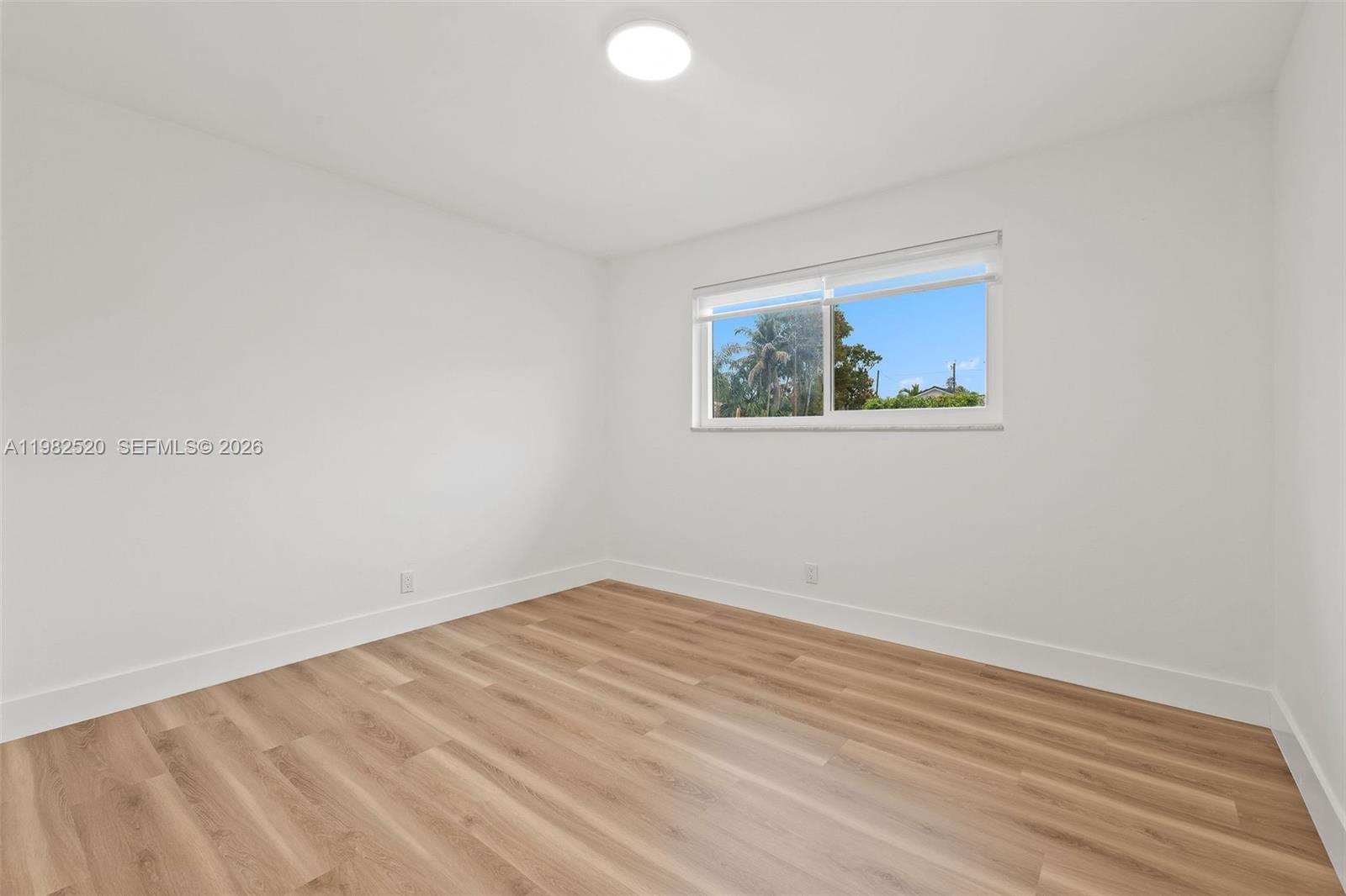 COUNTRY CLUB VILLAGE SEC - Residential