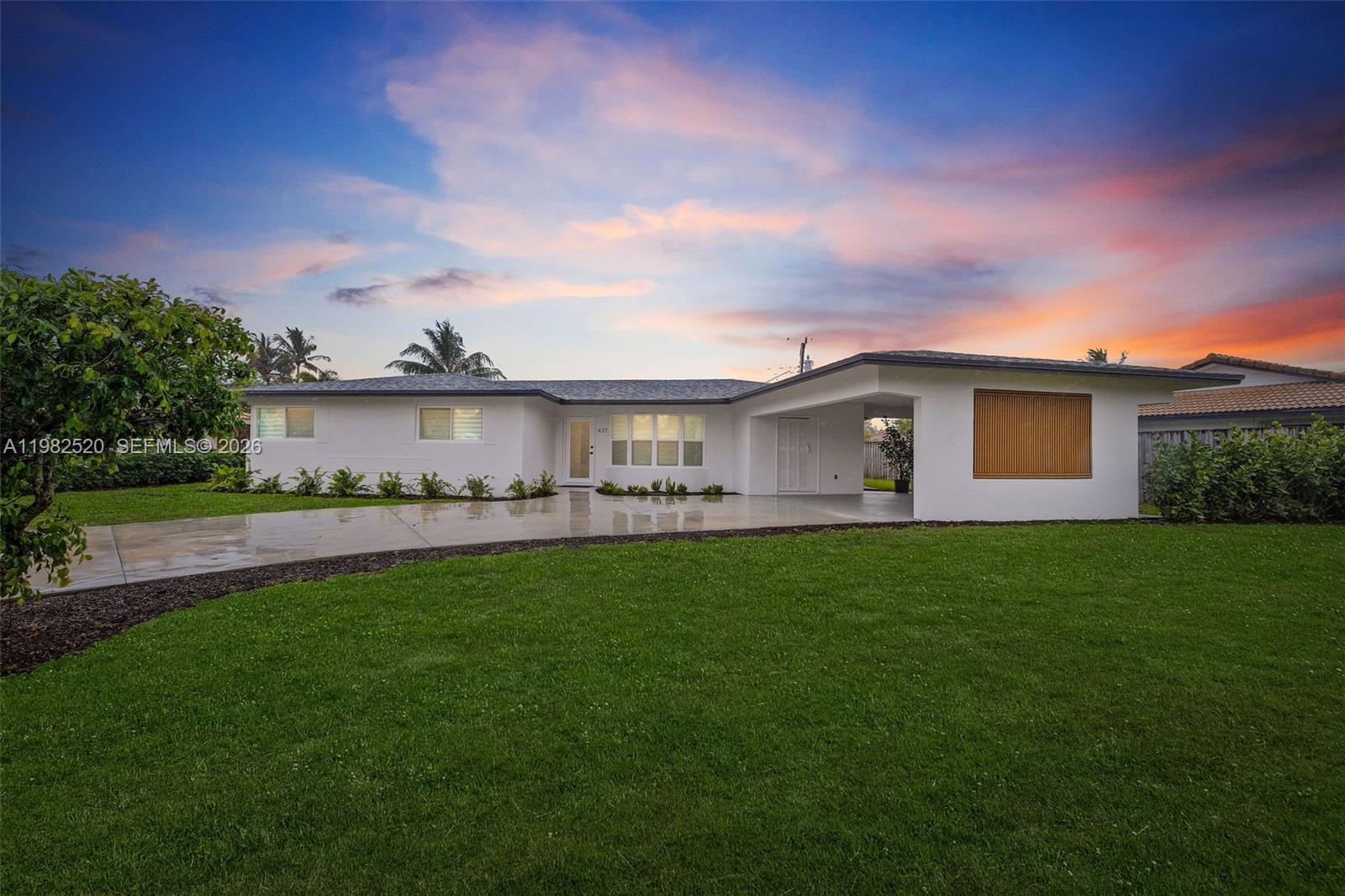 COUNTRY CLUB VILLAGE SEC - Residential