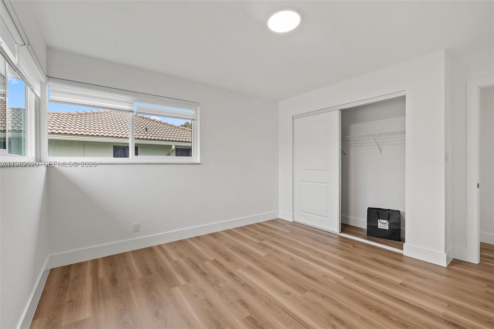 COUNTRY CLUB VILLAGE SEC - Residential