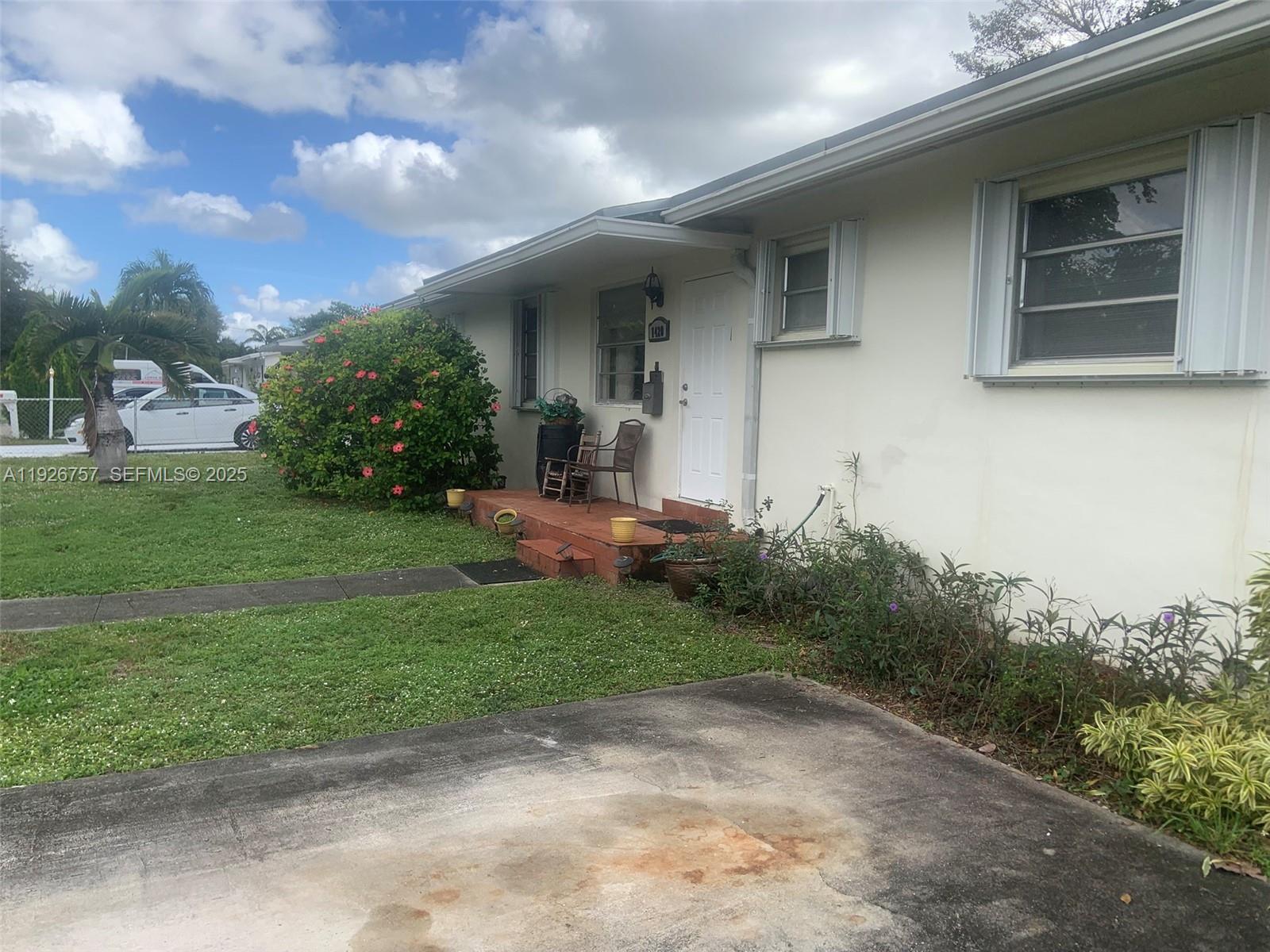 IVES ESTATES SEC 1 - Residential