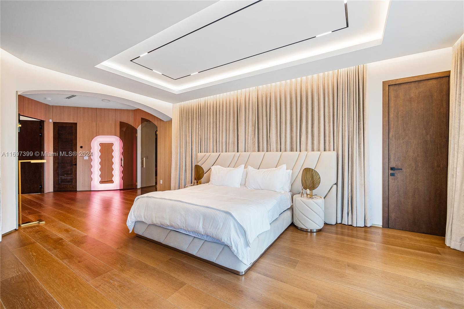 INDIAN CREEK SUB - Residential