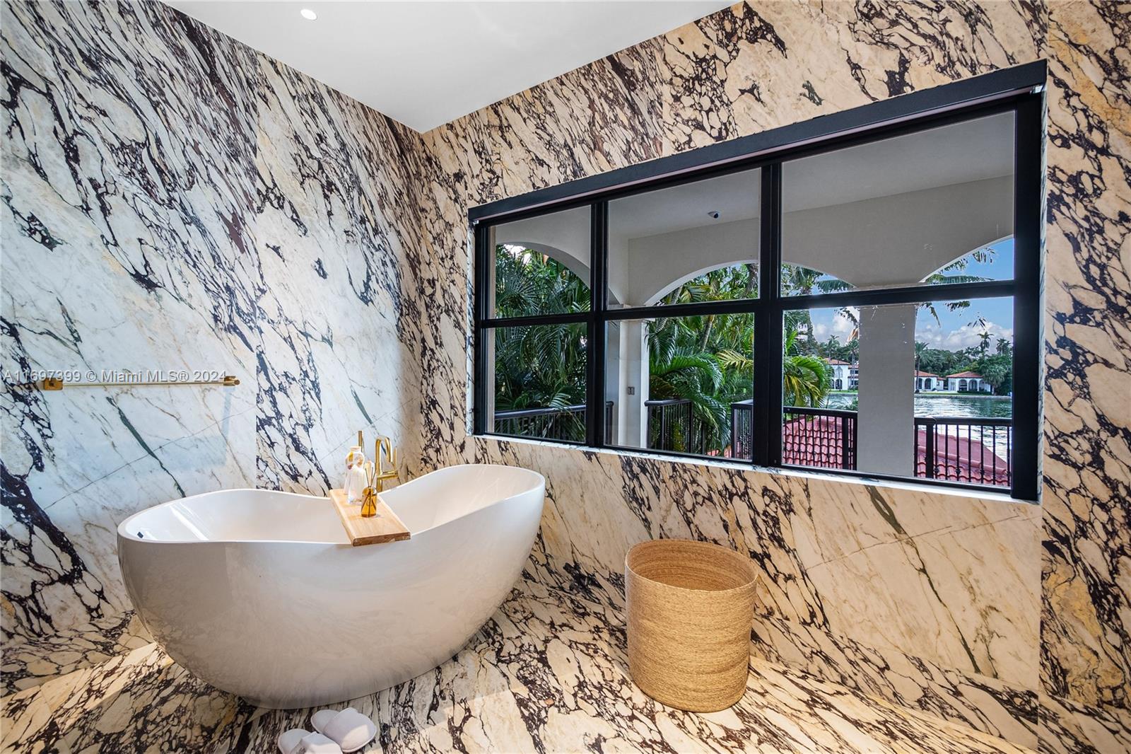 INDIAN CREEK SUB - Residential