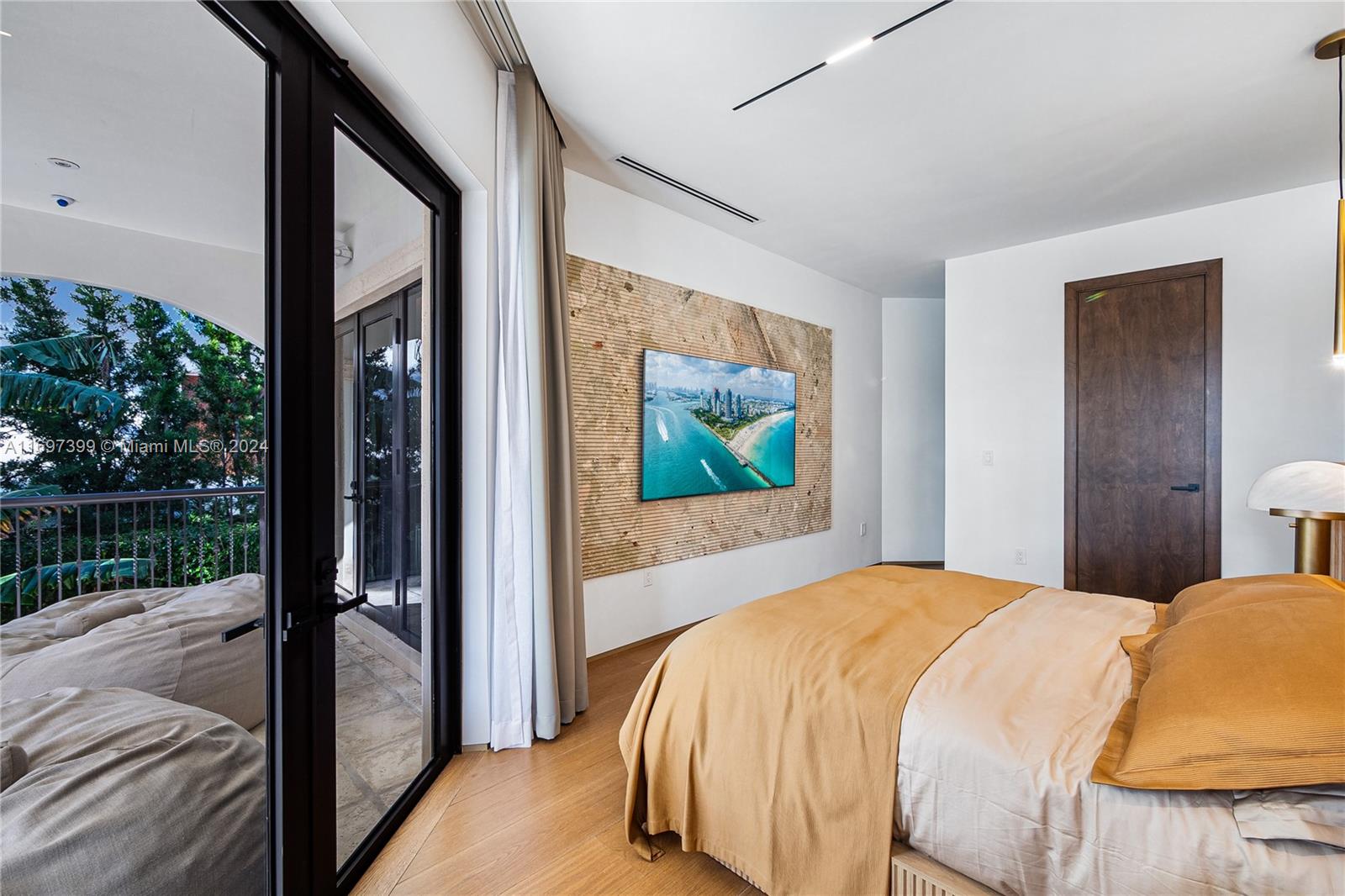 INDIAN CREEK SUB - Residential