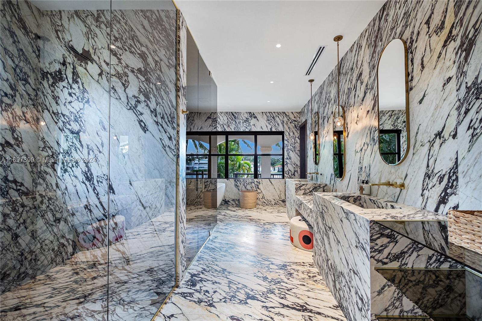 INDIAN CREEK SUB - Residential