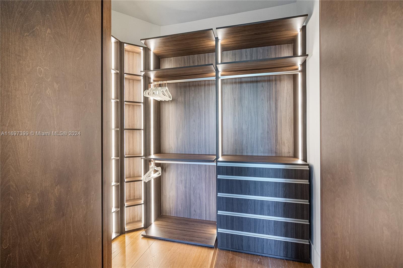 INDIAN CREEK SUB - Residential