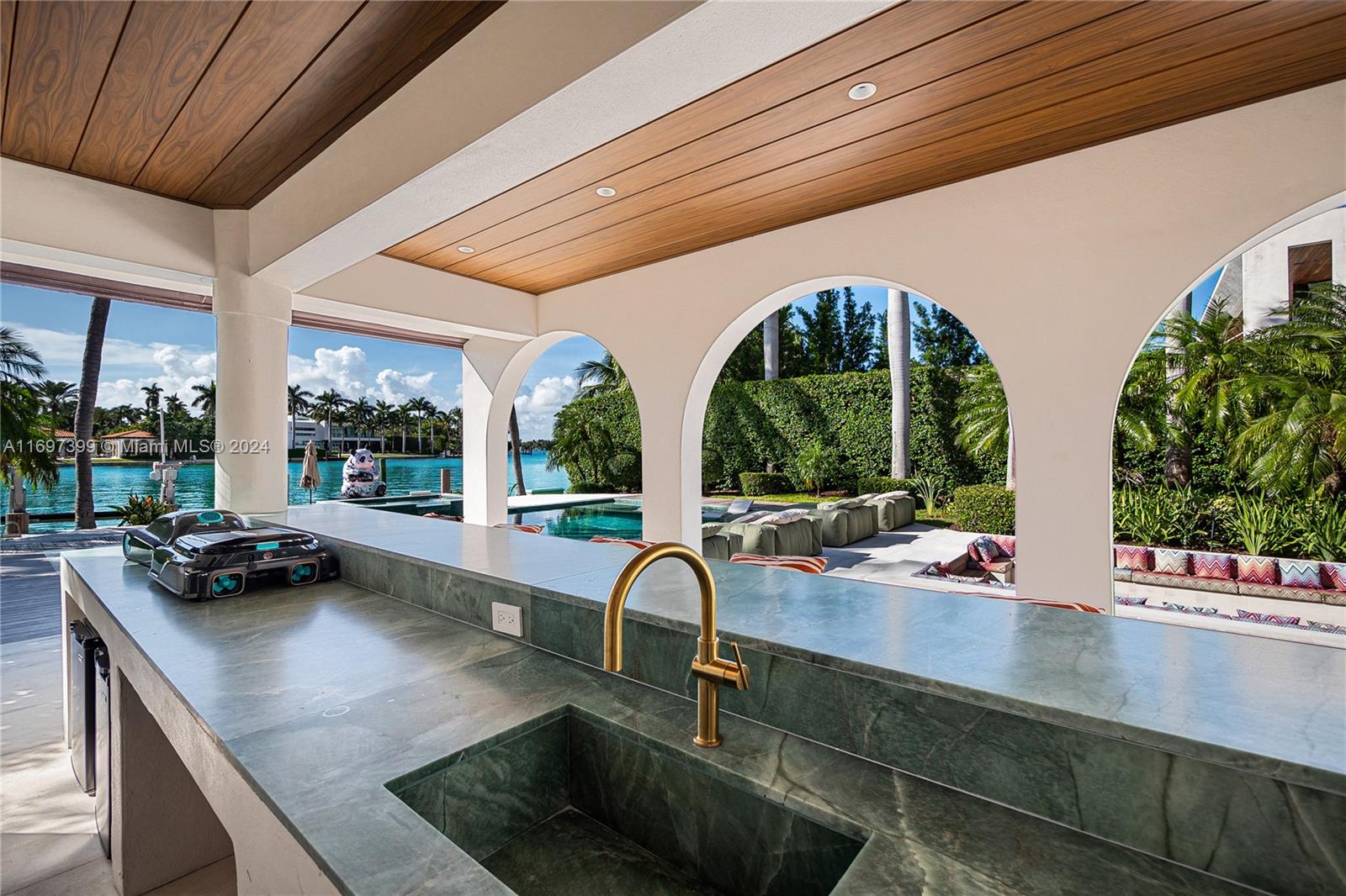 INDIAN CREEK SUB - Residential