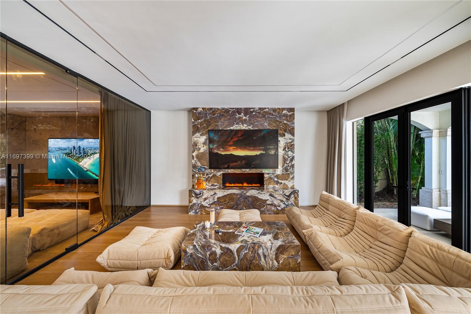 INDIAN CREEK SUB - Residential