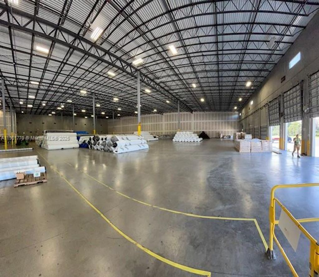 Photo of 3501 SW 46th Ave, Davie, FL 33314 (MLS # A11901770)