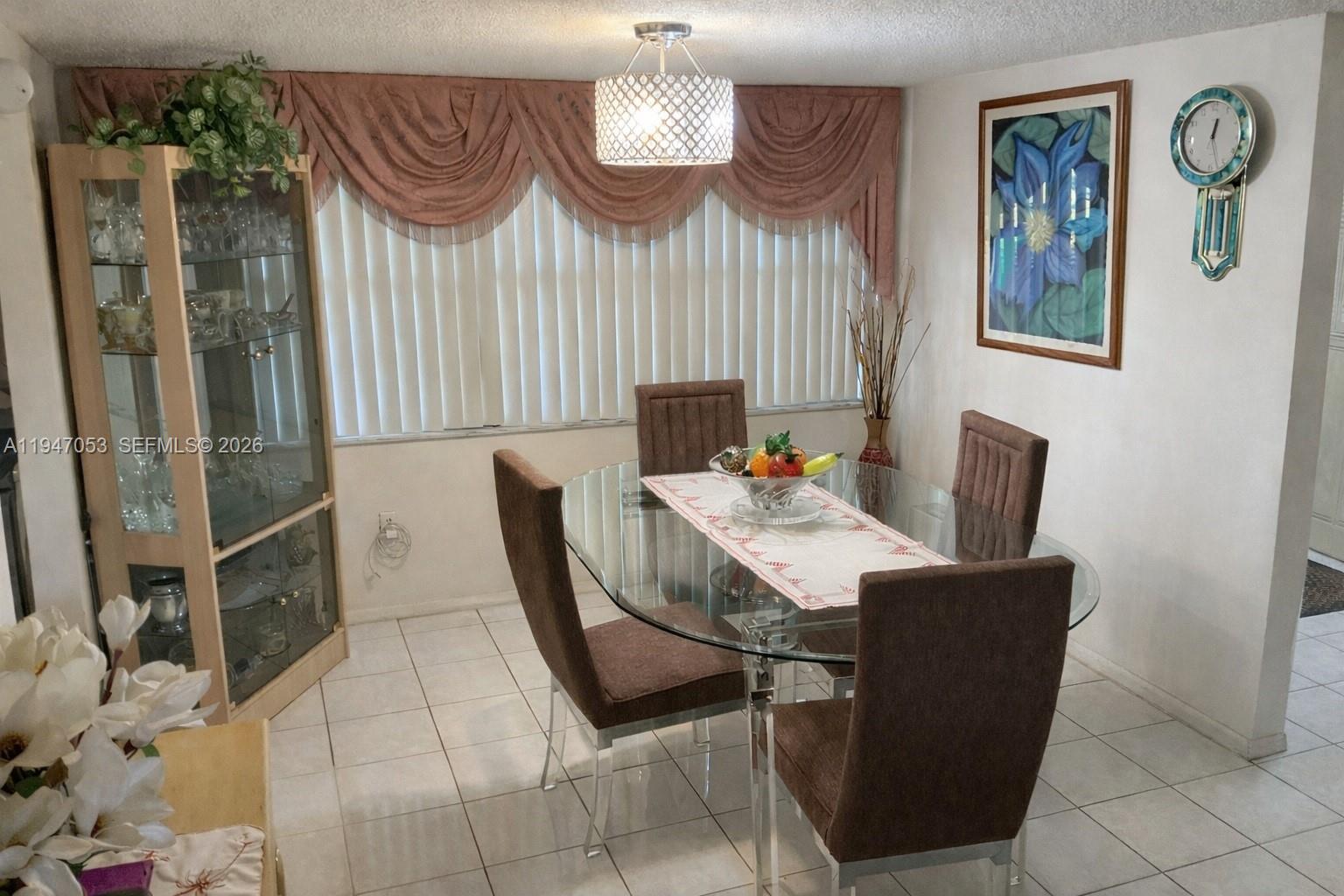 FAIRVIEW OF CALF CL CONDO - Residential