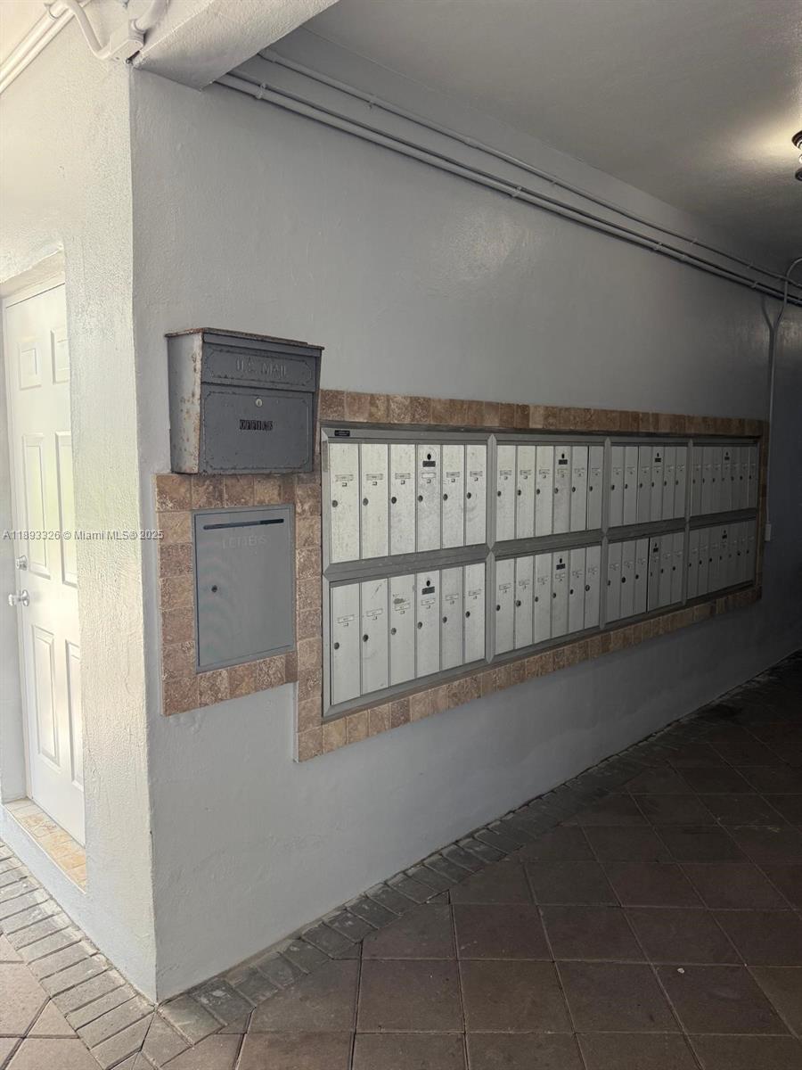 WATERWAY @ HOLLYWOOD BEAC - Residential Lease