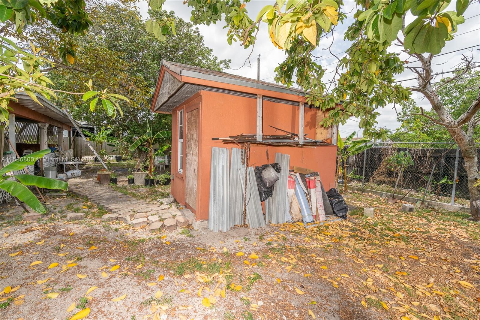 HIALEAH 16TH ADDN - Residential