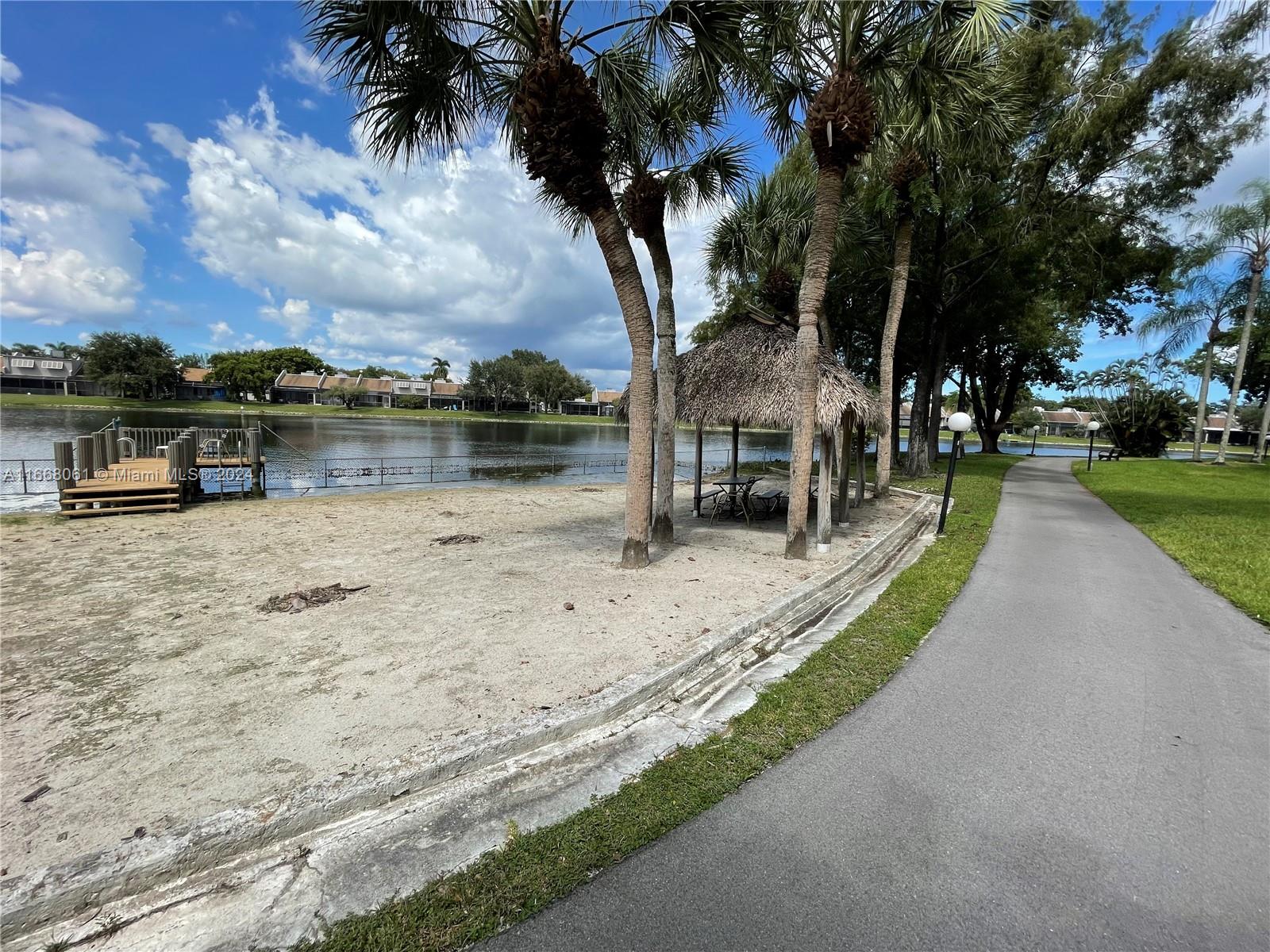 COLONY POINT 2 CONDO - Residential
