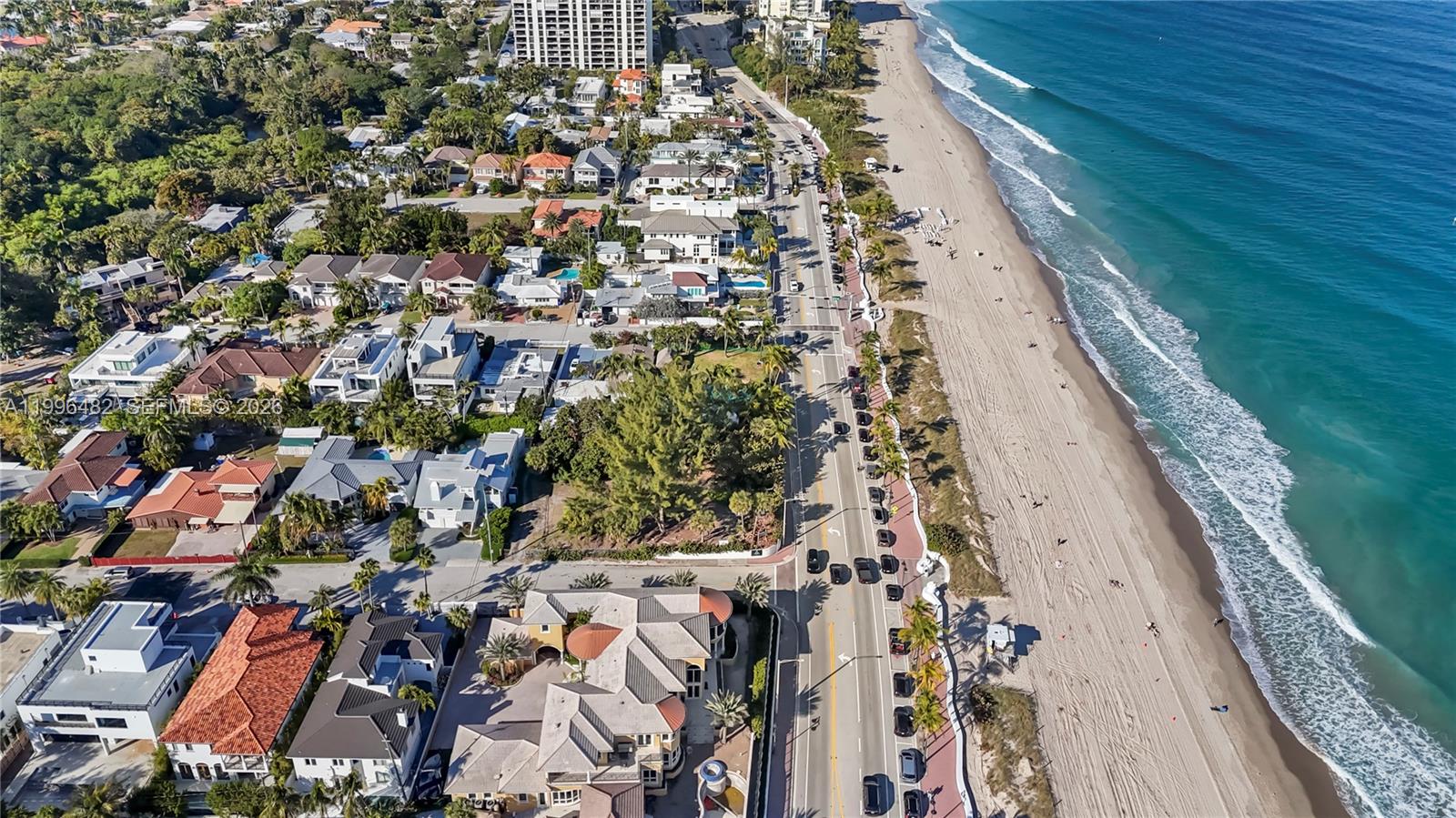 LAS OLAS BY THE SEA EXT - Land