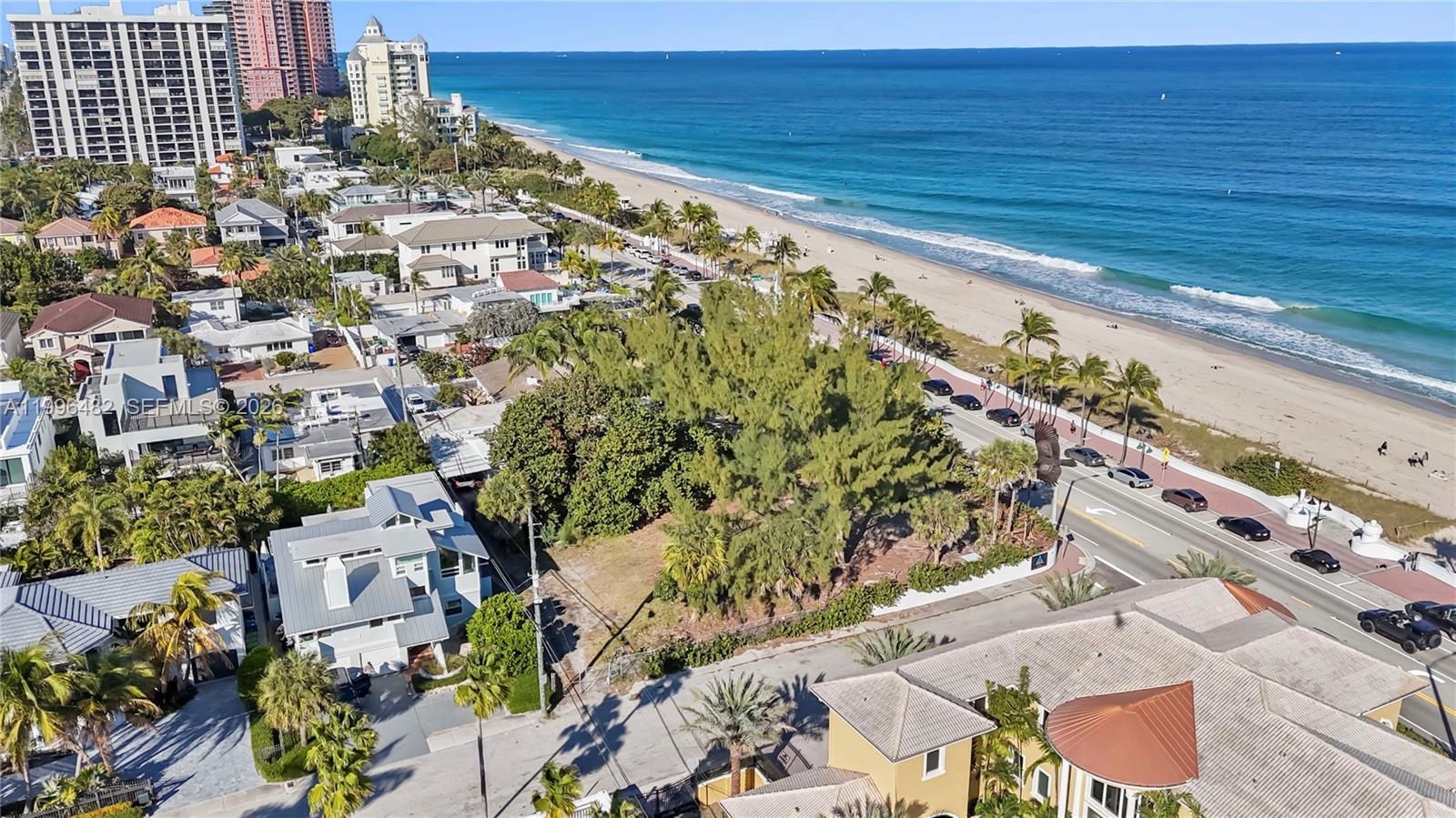 LAS OLAS BY THE SEA EXT - Land