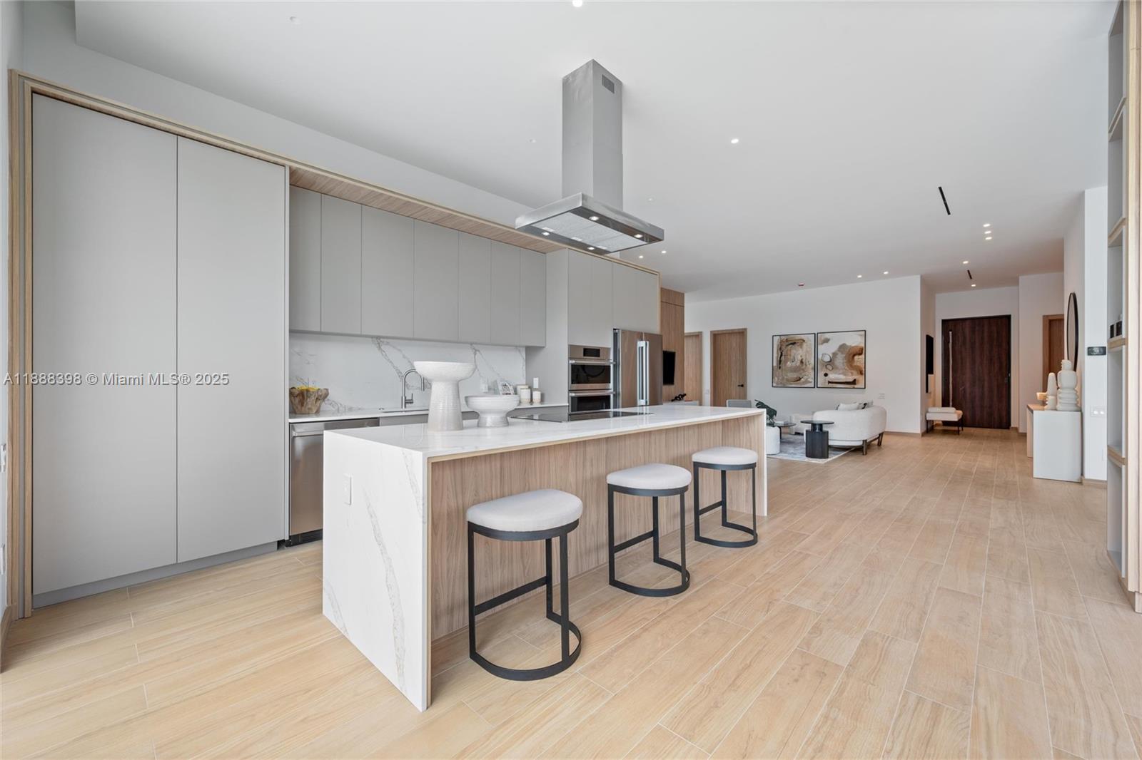 BRENTWOOD - Residential