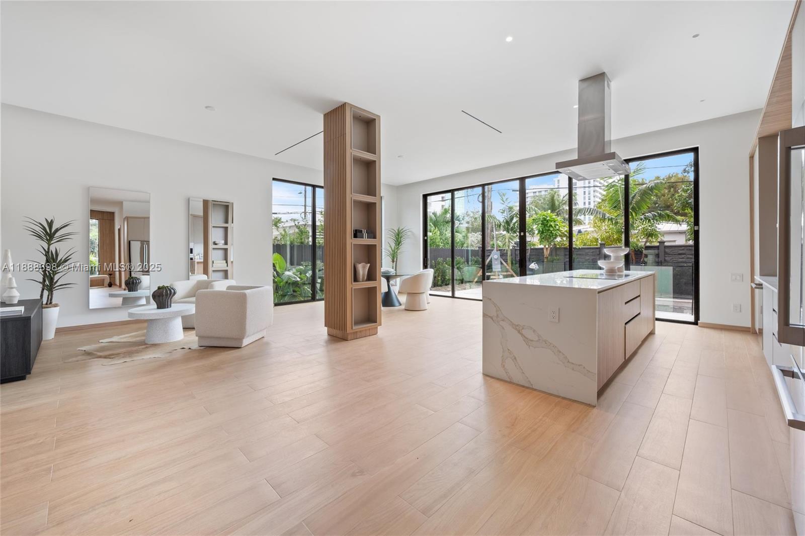 BRENTWOOD - Residential