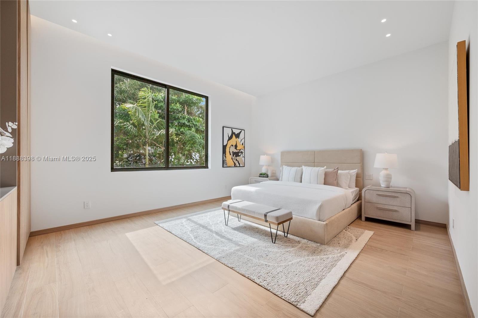 BRENTWOOD - Residential