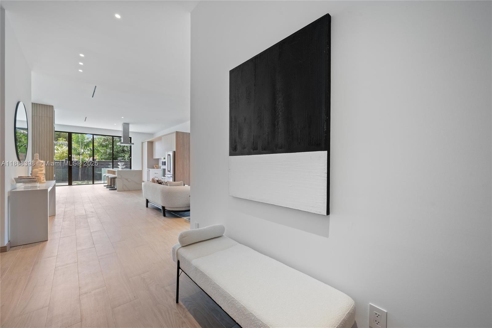 BRENTWOOD - Residential