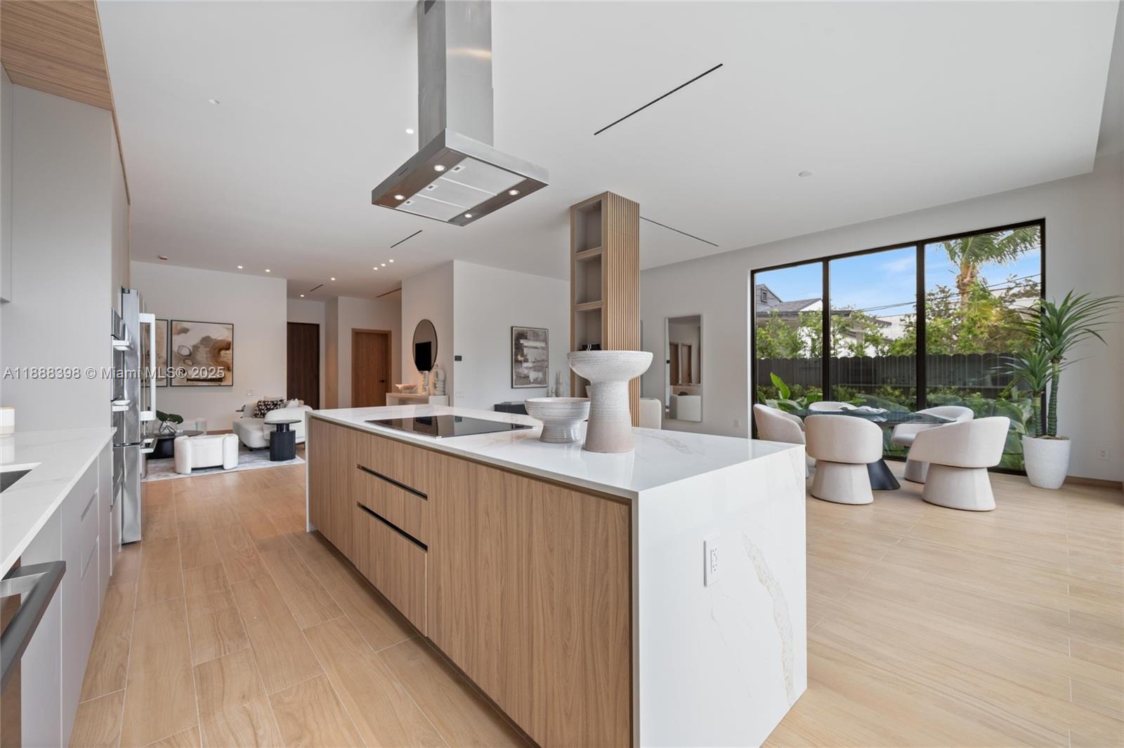 BRENTWOOD - Residential