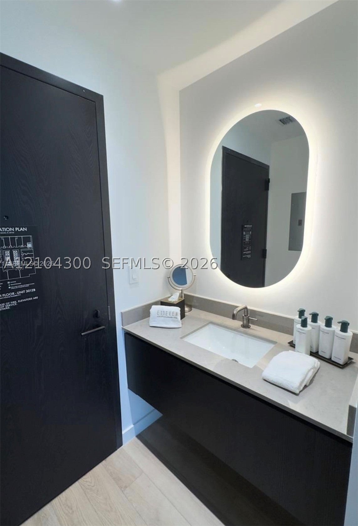 20 NE 11th ST 2512B